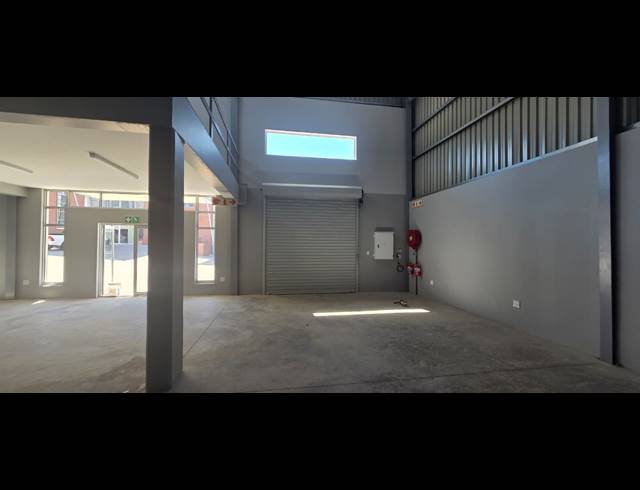 316M² WAREHOUSE TO LET IN RIVERSIDE PARK